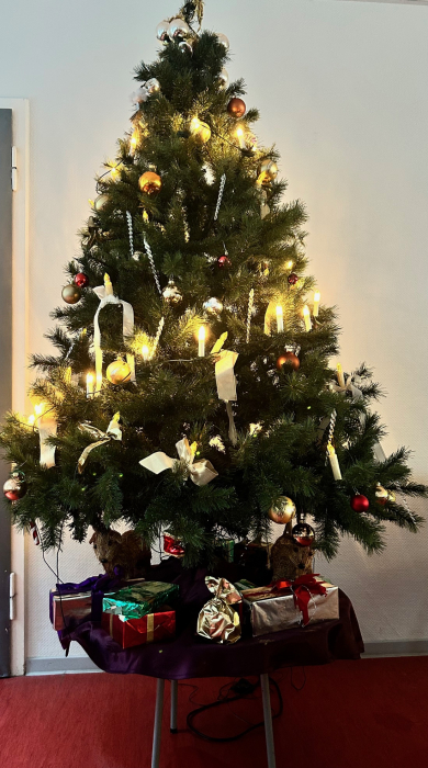 weihnachtsbaum.jpg weihnachtsbaum.jpg